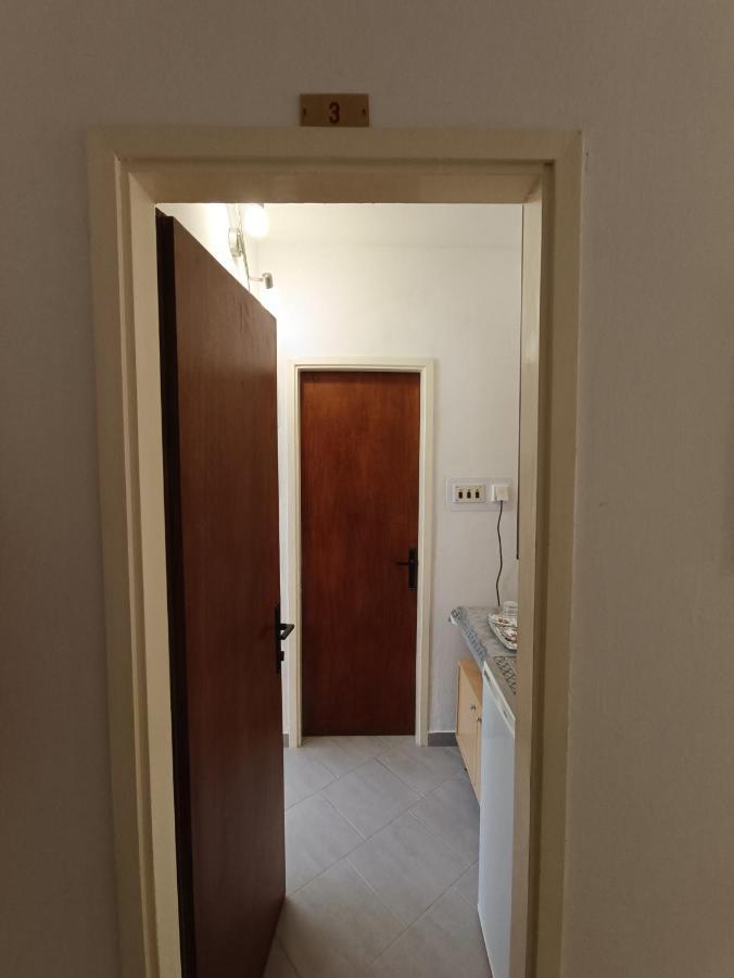 Rooms Rita Cres Eksteriør billede